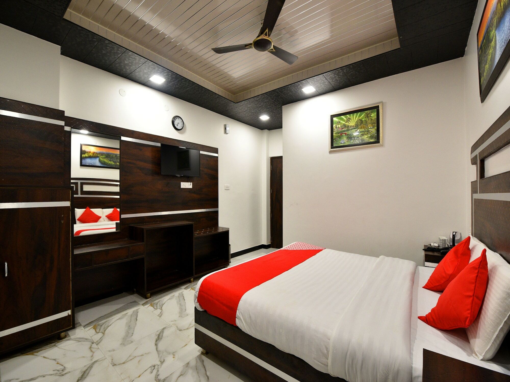 Capital O 4747 Imperial Hotel Katra 카트라 외부 사진
